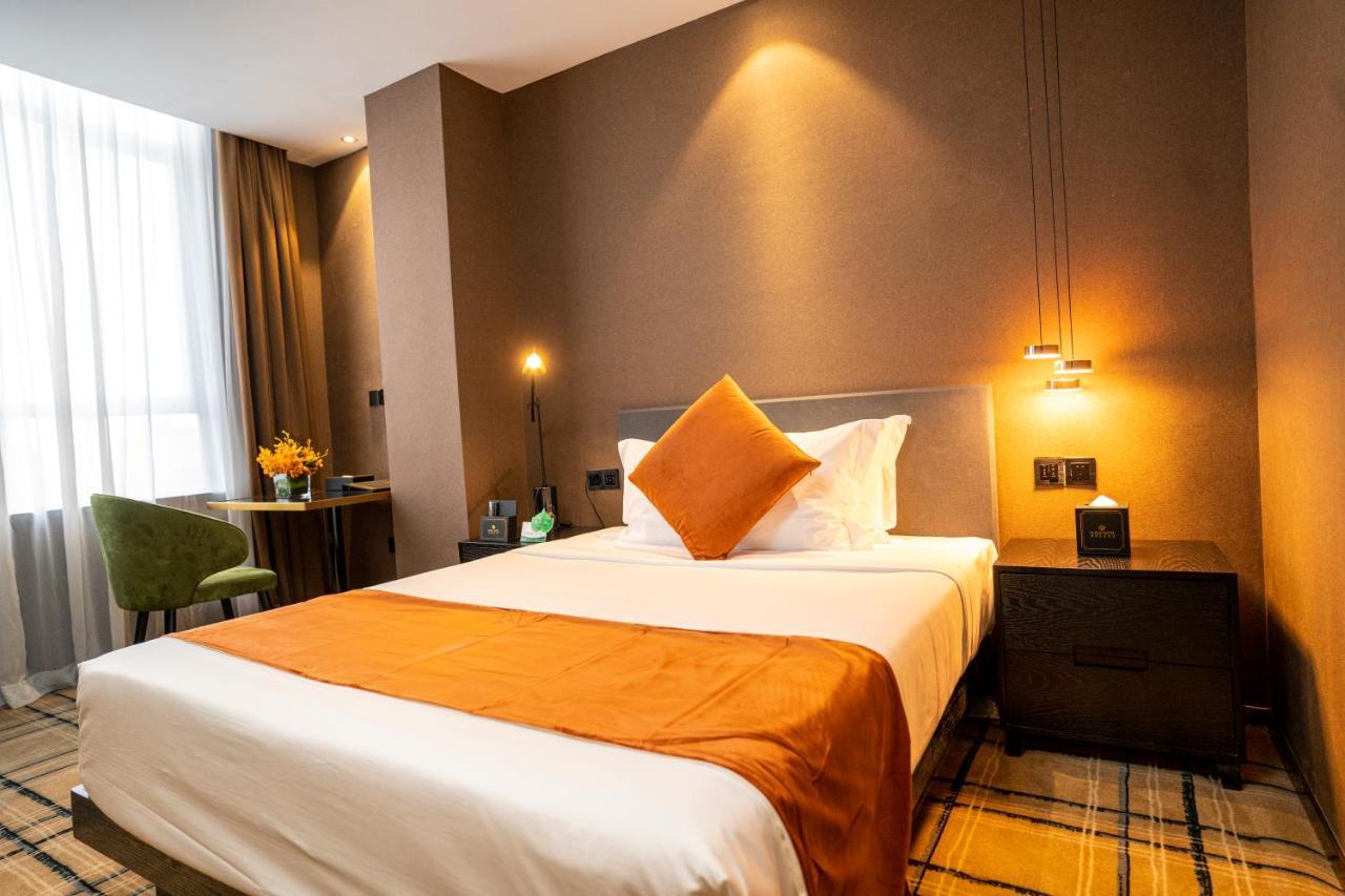 Ocean Hotel Πνομ Πενχ Εξωτερικό φωτογραφία