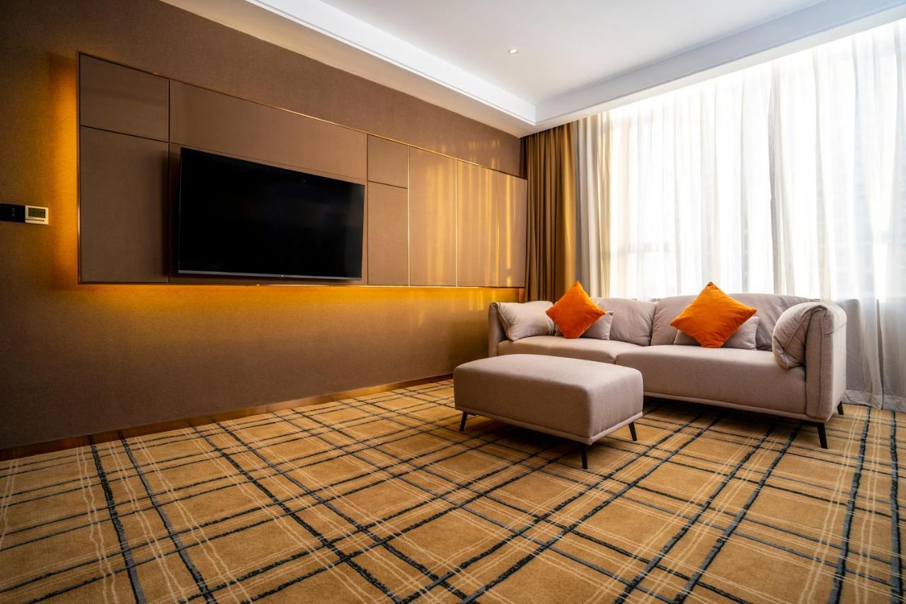 Ocean Hotel Πνομ Πενχ Εξωτερικό φωτογραφία